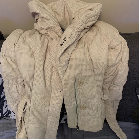 Ugg puffy winter jacket - Picture 2 of 6